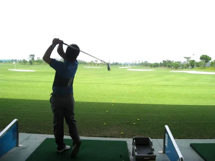 Hình Ảnh sân tập golf Cửa Lò
