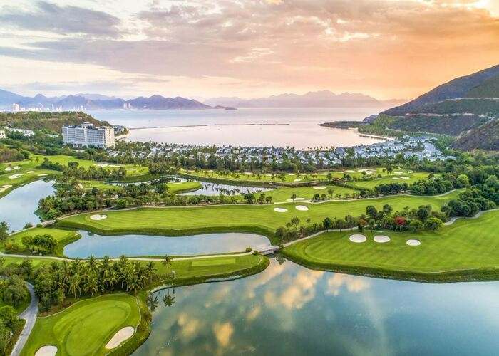 sân golf Vinpearl Golf Nha Trang