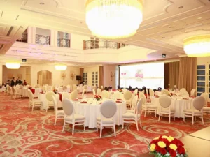 Clubhouse kiến trúc cổ điển đẳng cấp tại Sân Golf Legend Hill.