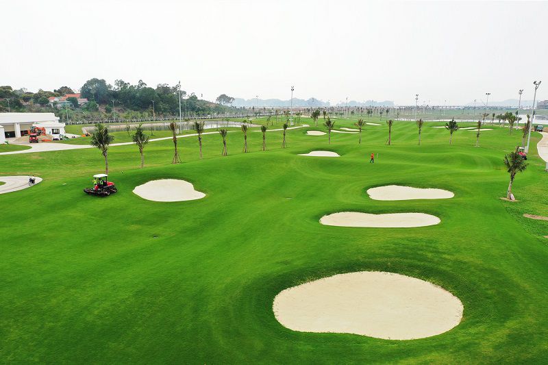 Tuần Châu Golf Resort