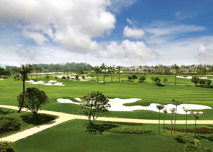 Tìm hiểu về bảng giá sân golf Sông Giá