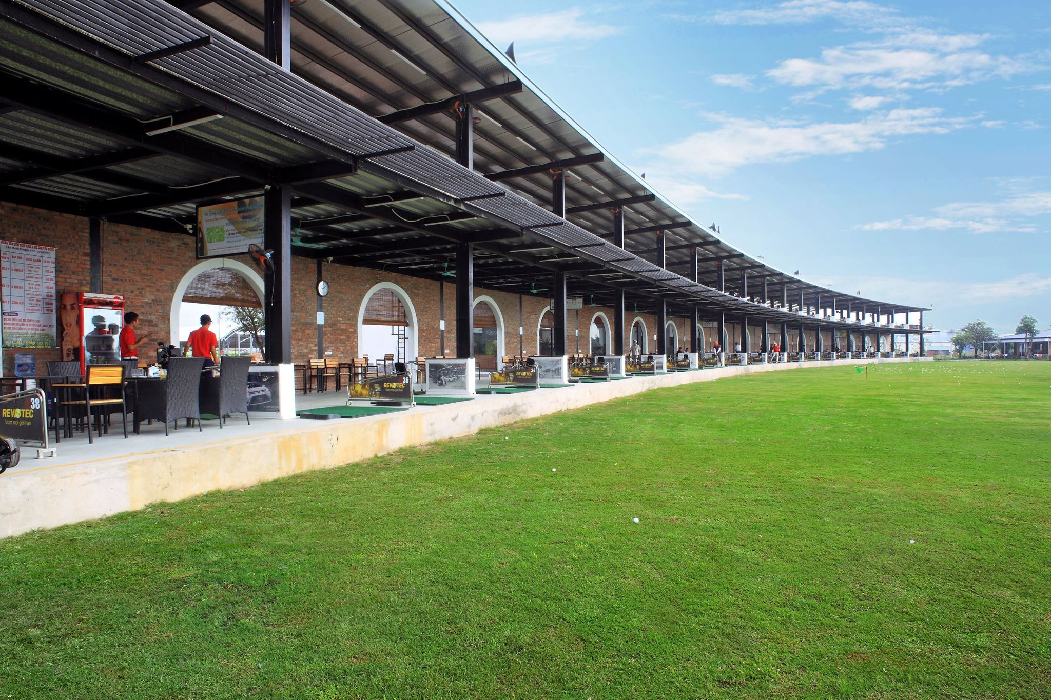 Sân tập golf Hà Đông