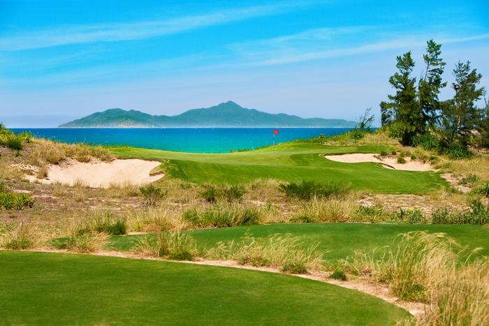 Top 10 sân golf dạng links đẹp nhất tại Việt Nam