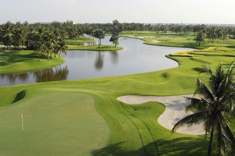 Top 5 Best Golf Courses in Bangkok, Thailand