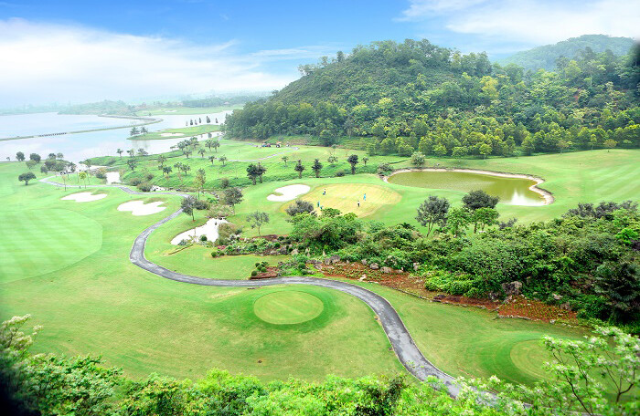 Sân tập golf Tam Đảo