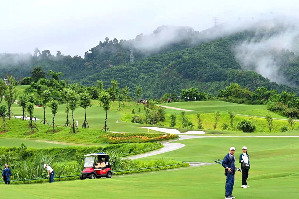 Sapa Grand Golf Course sân golf Sapa Lào Cai Alegolf (1)