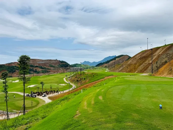 Sân Golf Montana Kỳ Sơn Hòa Bình Sân Golf Montana Kỳ Sơn Hòa Bình